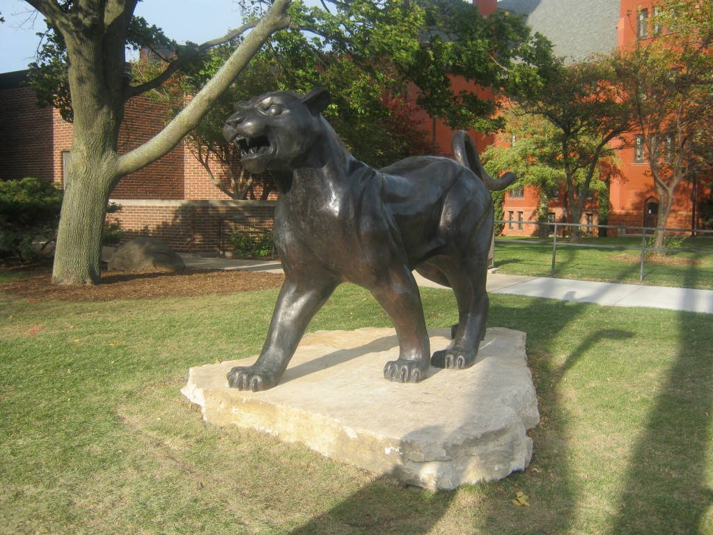 giant panther statue