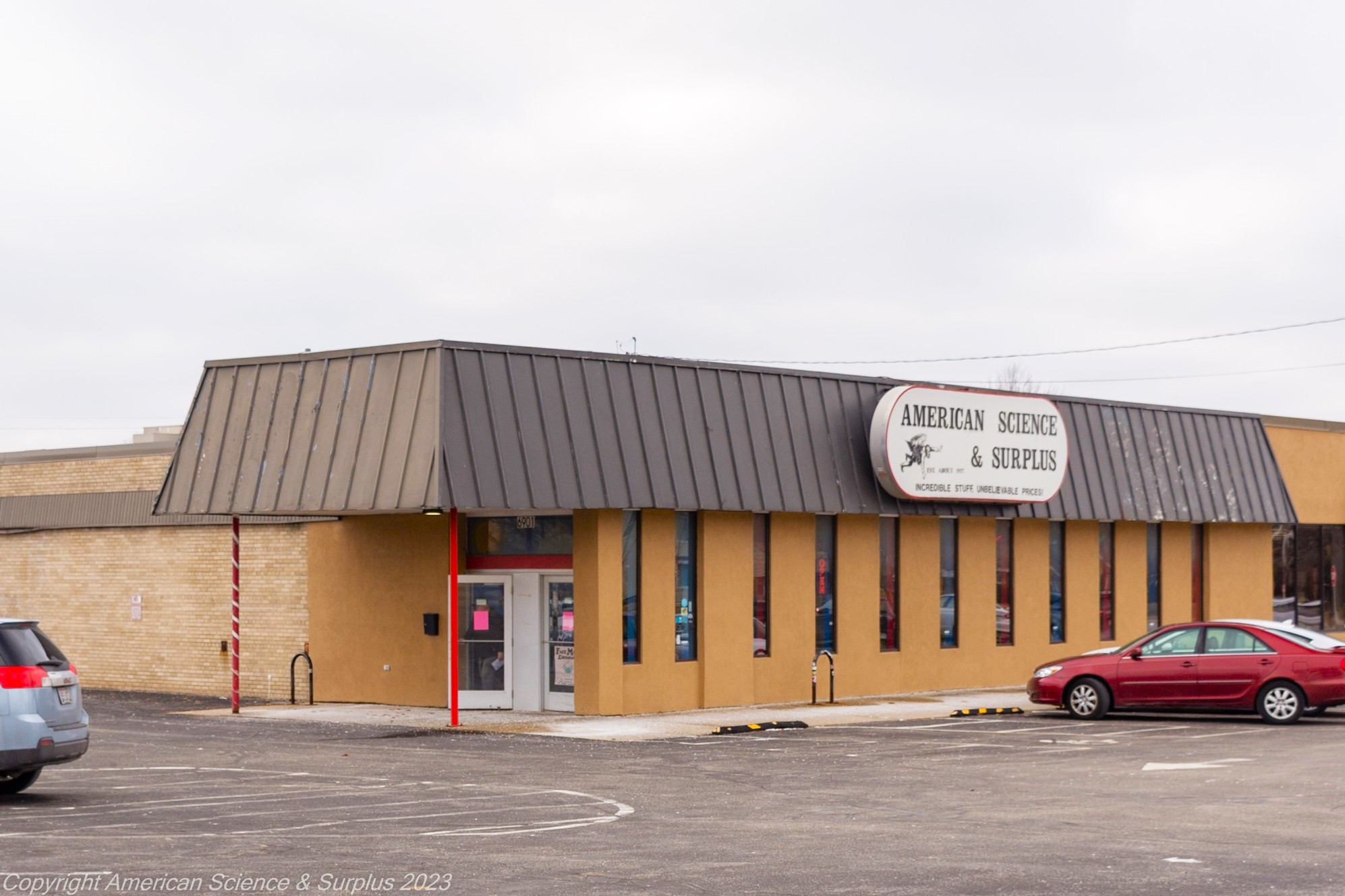 Local Business American Science and Surplus Launches GoFundMe - UWM Post